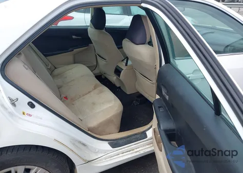 2014 Toyota Camry L из США, поврежденный, VIN 4T1BF1FK3EU762577